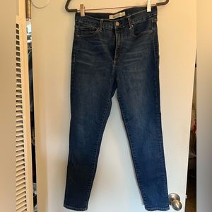Gap Super High Rise True Skinny Jeans (Size 29S)